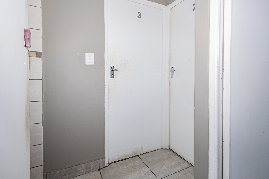 6 Bedroom Property for Sale in Scottsville Western Cape